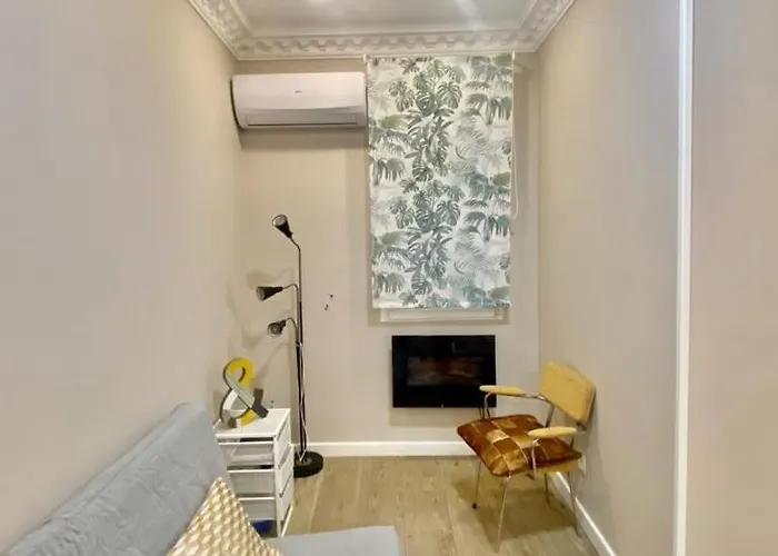 Petit Loft Toledo Door - Casilda